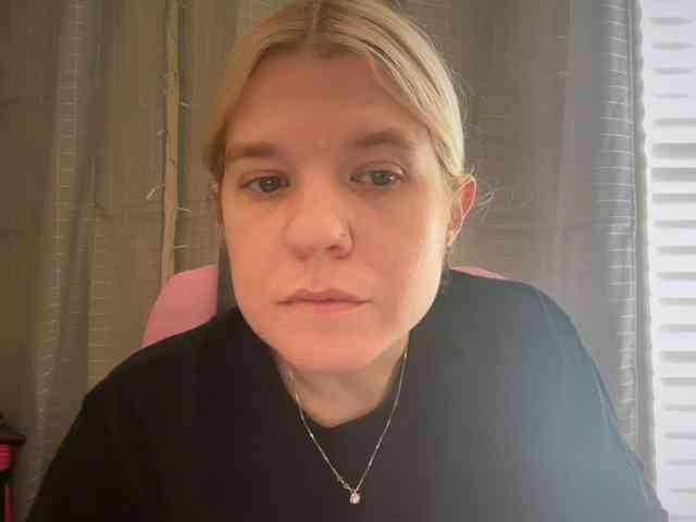 AmericnBarbie webcam