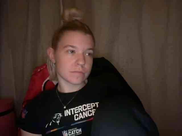 AmericnBarbie webcam