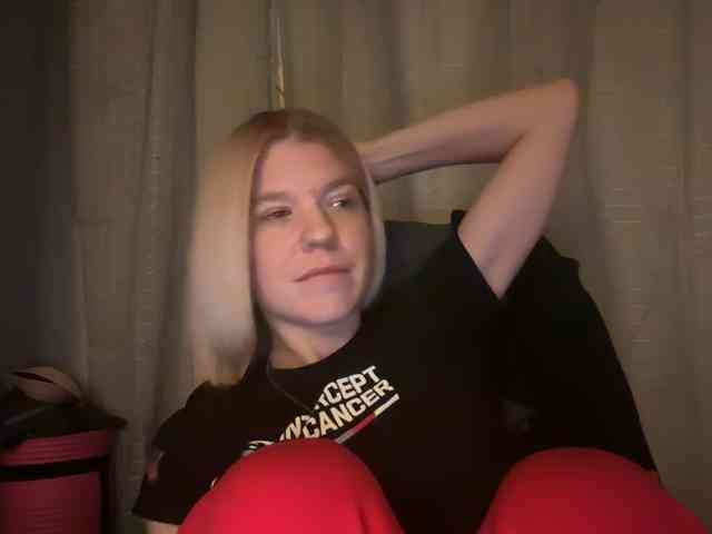 AmericnBarbie webcam