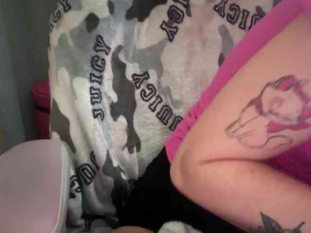 AmericnBarbie webcam