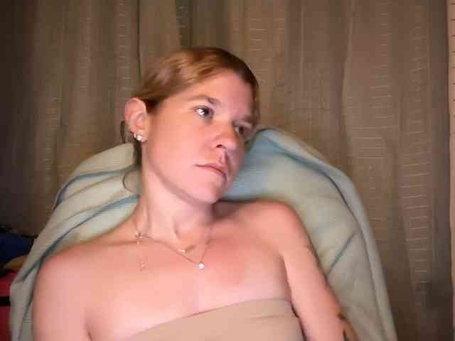 AmericnBarbie webcam