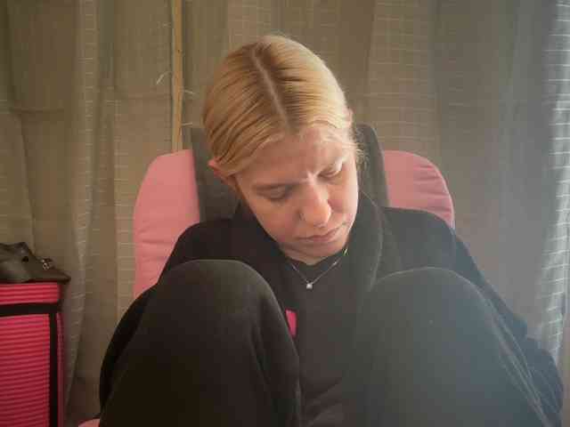 AmericnBarbie webcam