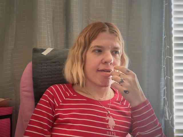 AmericnBarbie webcam