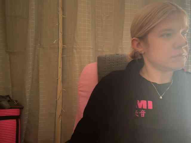 AmericnBarbie webcam