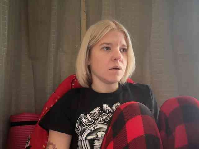 AmericnBarbie webcam