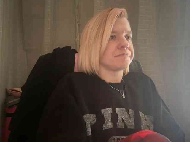 AmericnBarbie webcam