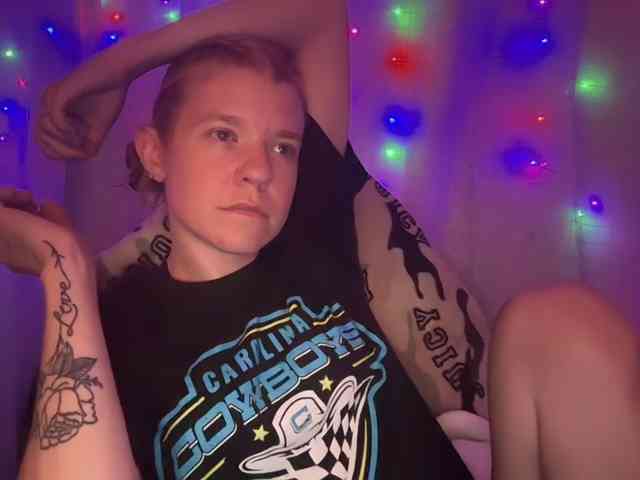 AmericnBarbie webcam
