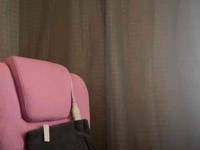 AmericnBarbie webcam