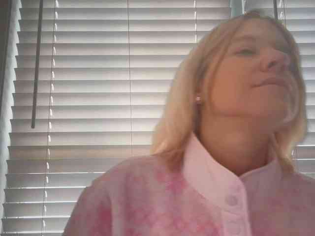 AmericnBarbie webcam