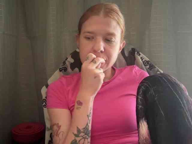 AmericnBarbie webcam