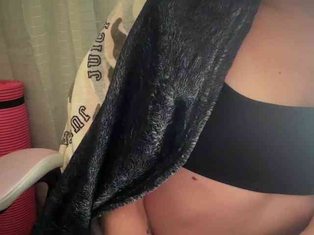 AmericnBarbie webcam