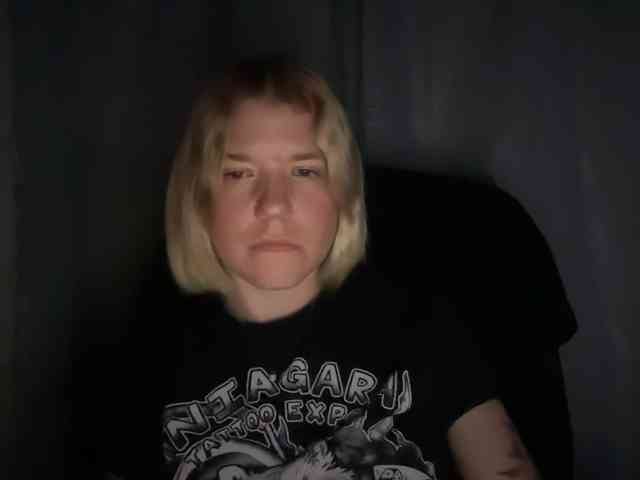 AmericnBarbie webcam