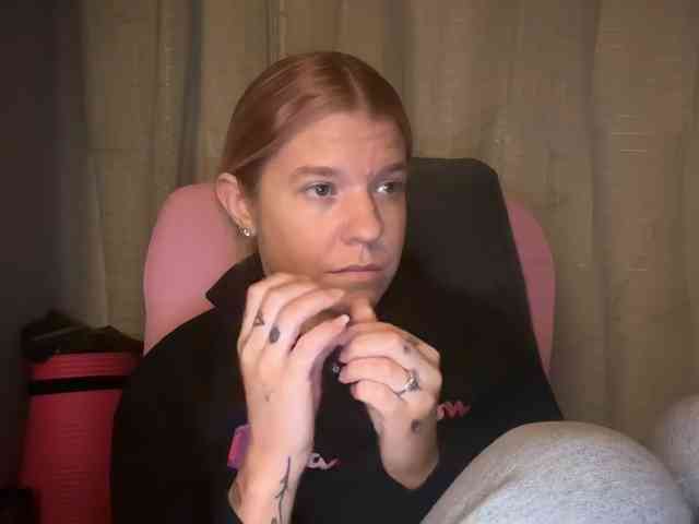 AmericnBarbie webcam