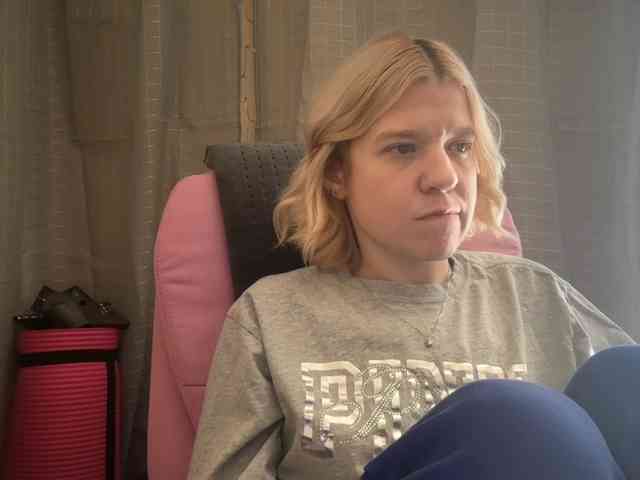 AmericnBarbie webcam