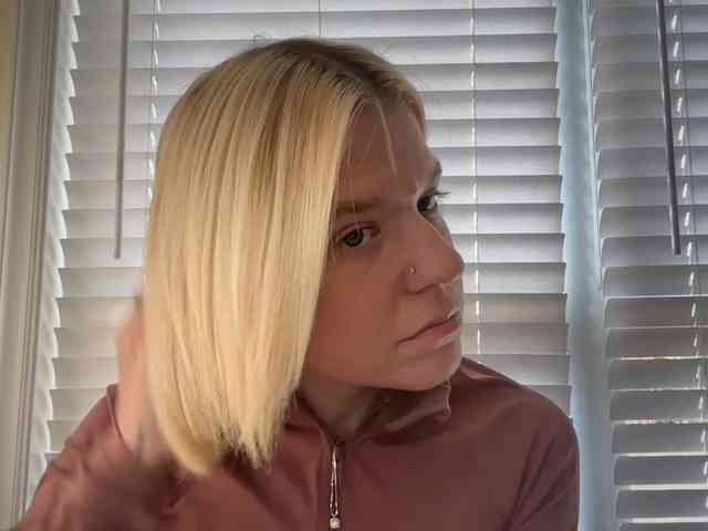 AmericnBarbie webcam