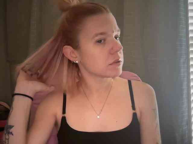 AmericnBarbie webcam