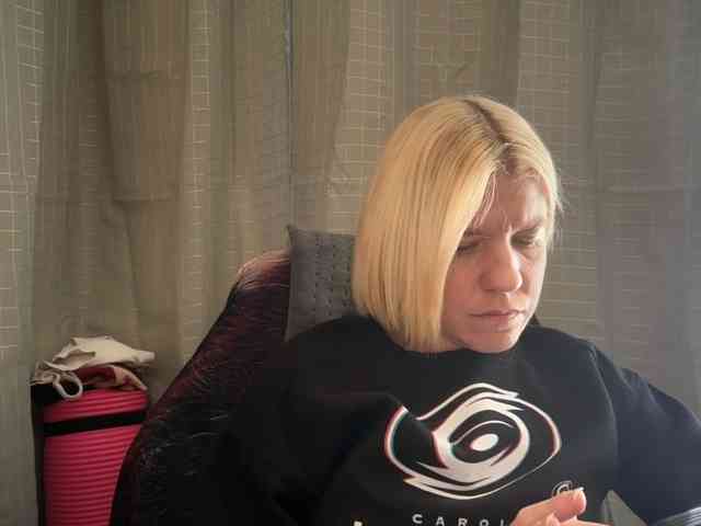 AmericnBarbie webcam
