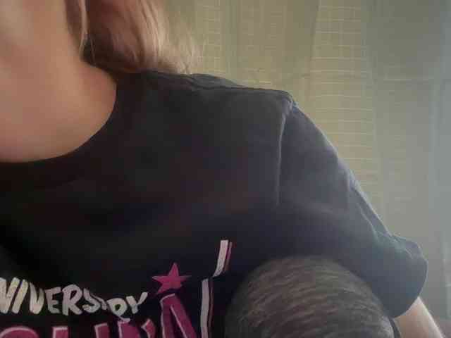 AmericnBarbie webcam
