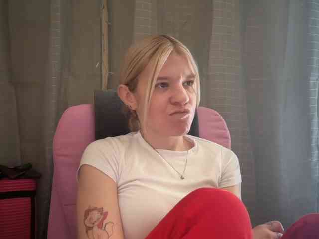 AmericnBarbie webcam