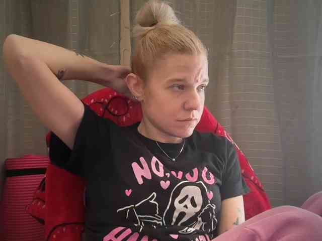 AmericnBarbie webcam