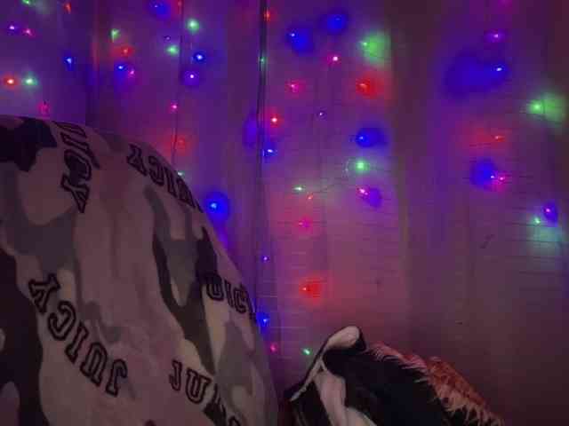 AmericnBarbie webcam