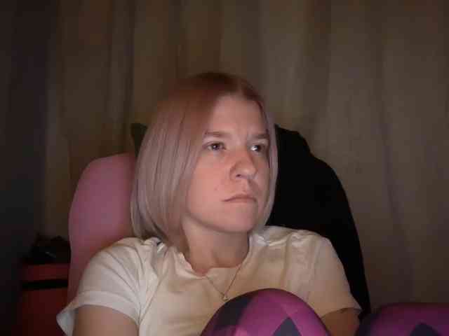 AmericnBarbie webcam