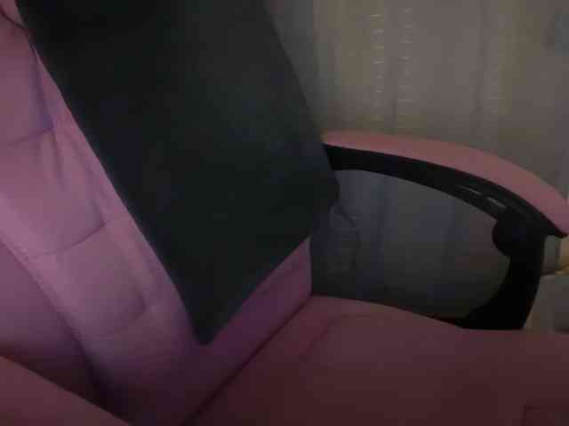 AmericnBarbie webcam