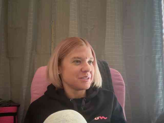 AmericnBarbie webcam