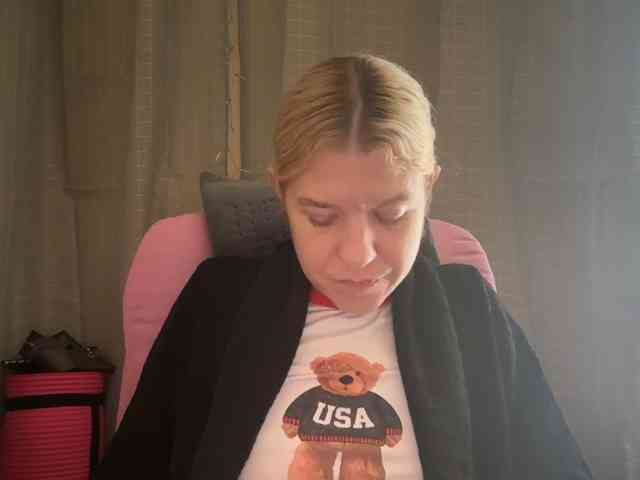 AmericnBarbie webcam