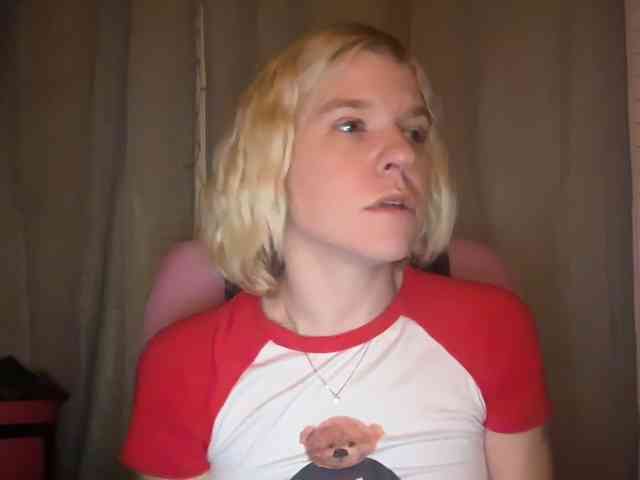 AmericnBarbie webcam