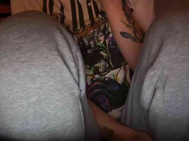 AmericnBarbie webcam