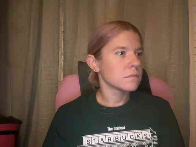 AmericnBarbie webcam