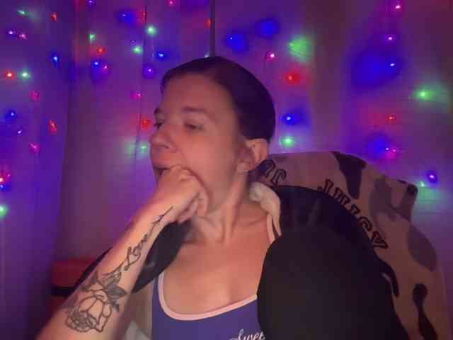 AmericnBarbie webcam