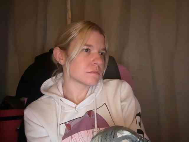 AmericnBarbie webcam