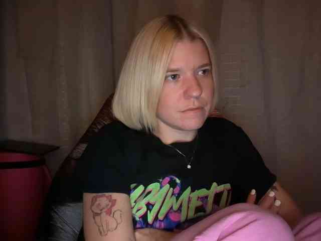 AmericnBarbie webcam