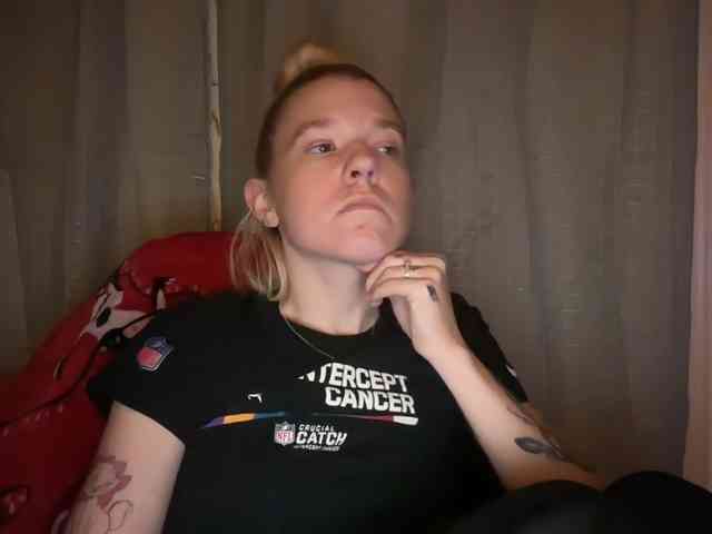 AmericnBarbie webcam