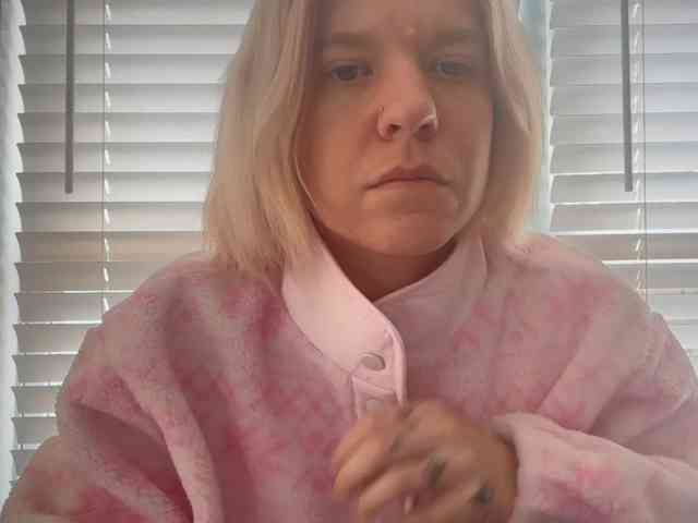 AmericnBarbie webcam