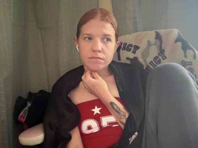 AmericnBarbie webcam