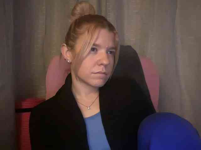 AmericnBarbie webcam