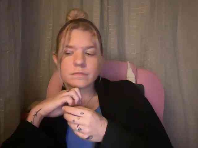 AmericnBarbie webcam