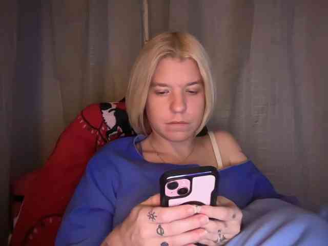 AmericnBarbie webcam