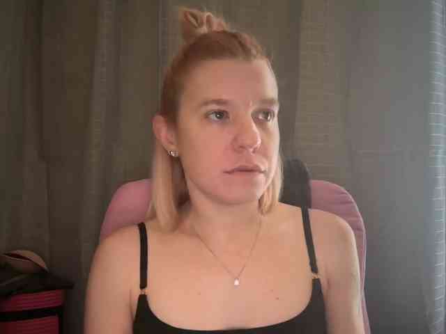 AmericnBarbie webcam