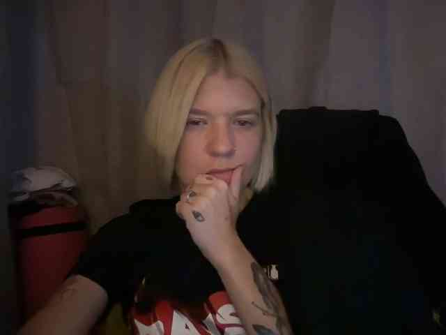 AmericnBarbie webcam