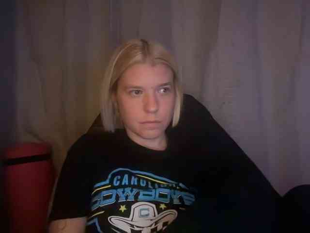 AmericnBarbie webcam