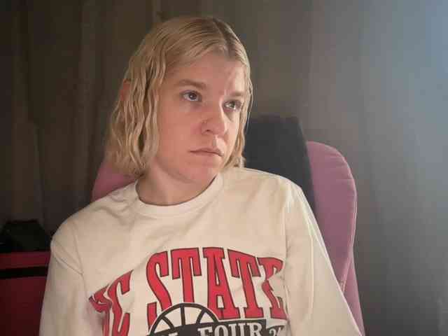 AmericnBarbie webcam