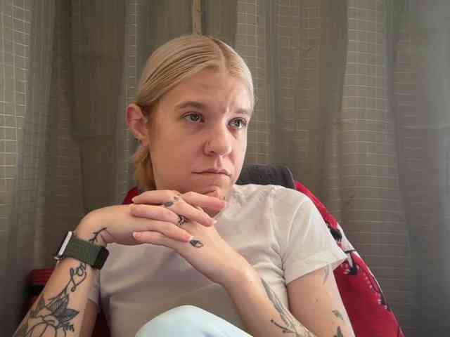 AmericnBarbie webcam