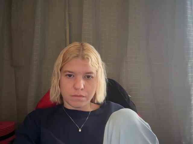 AmericnBarbie webcam