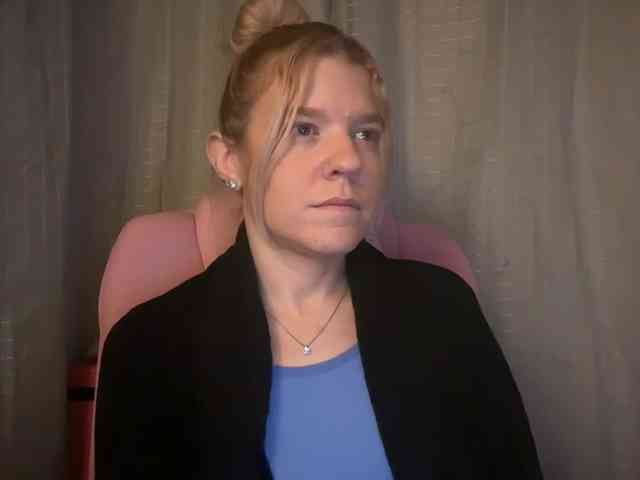 AmericnBarbie webcam