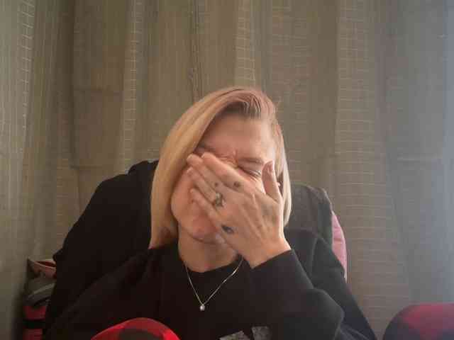 AmericnBarbie webcam