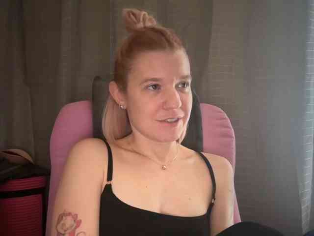 AmericnBarbie webcam